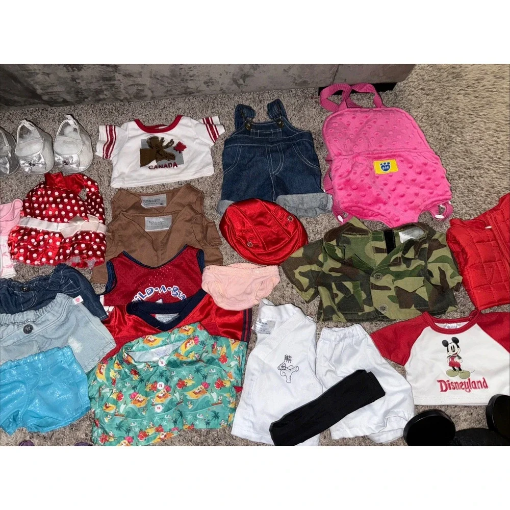 Build-A-Bear huge lot